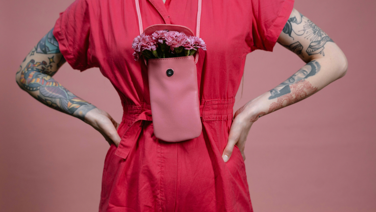 How to Match Your Phone Case With Your Outfit (Without Overthinking It)